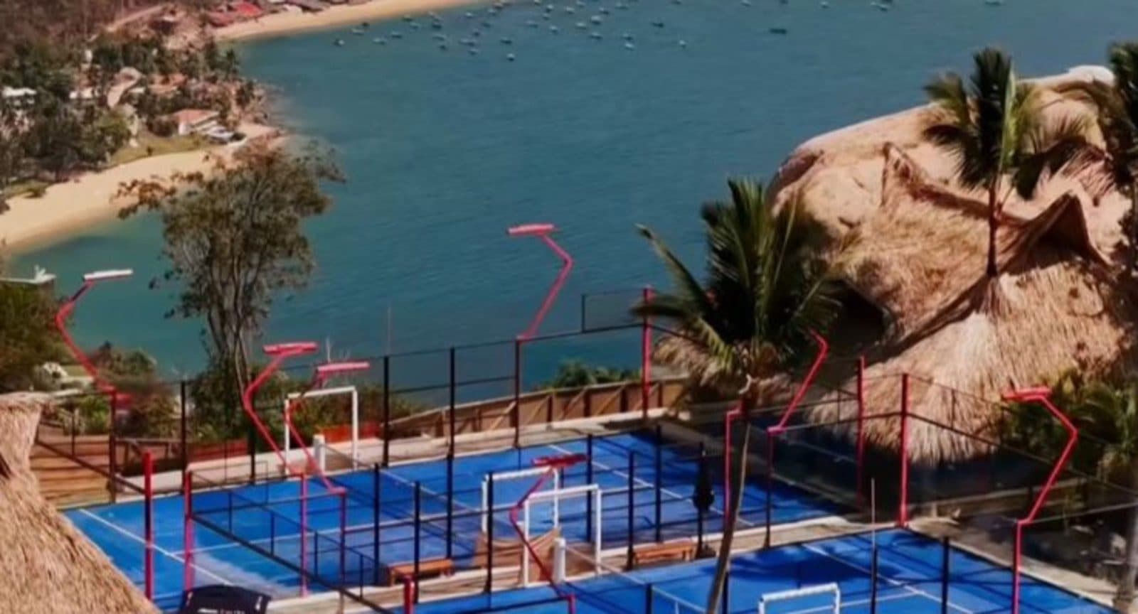 Aurora Padel Acapulco padel courts
