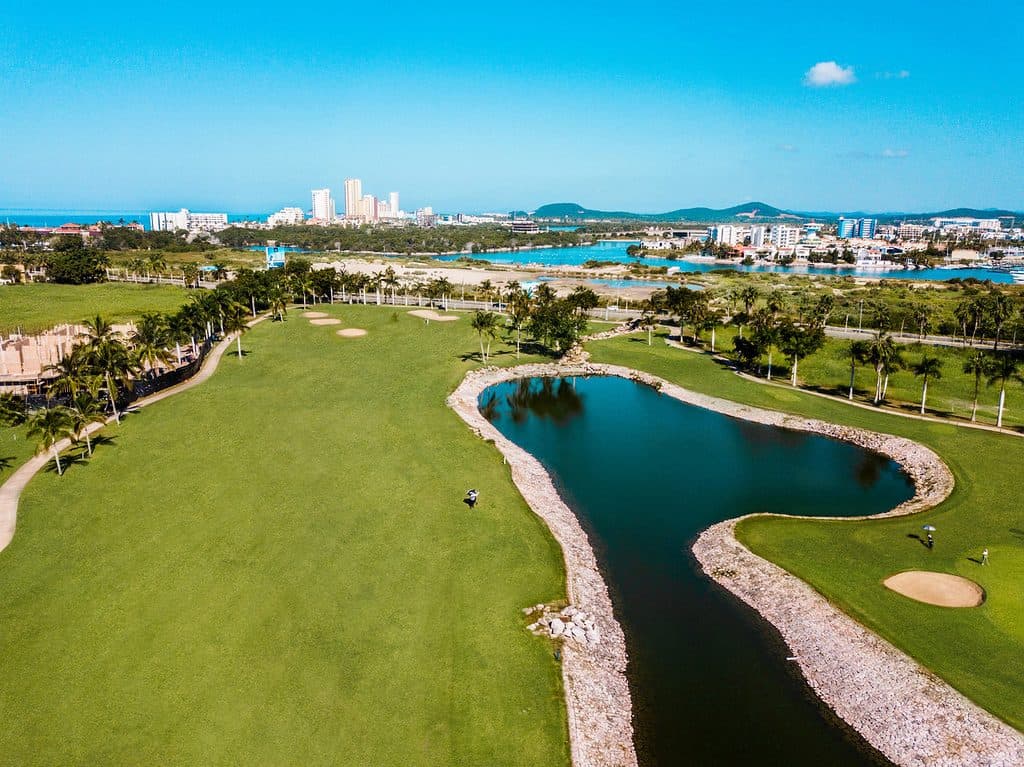 El Cid Golf & Country Club padel courts