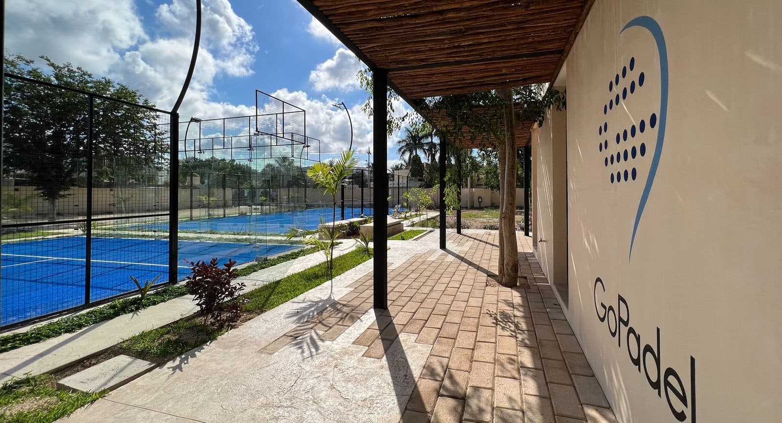 Go Padel Mérida padel courts