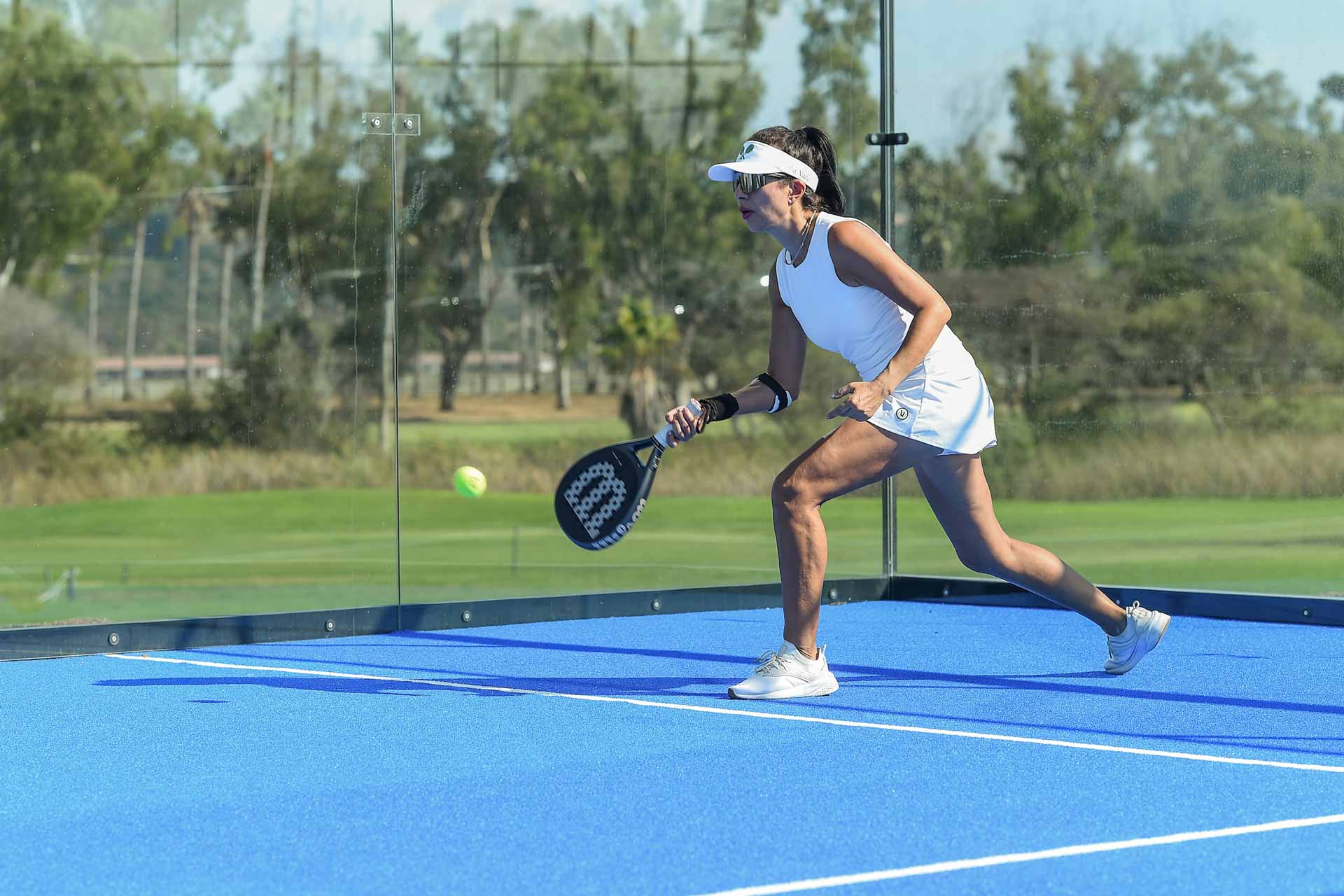 La Valle Coastal Club padel courts