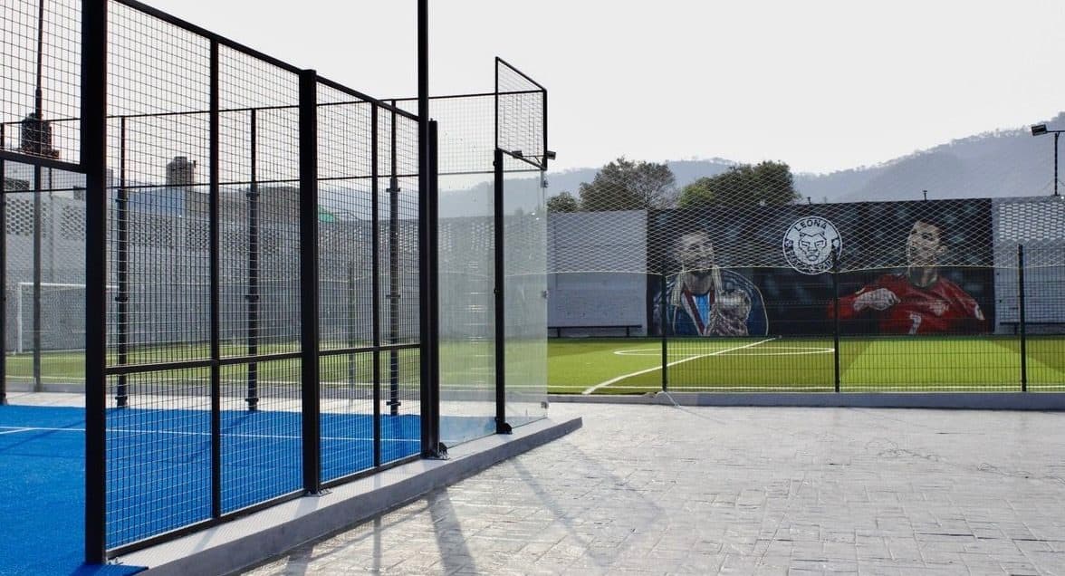 Leona fut 7 & Pádel padel courts