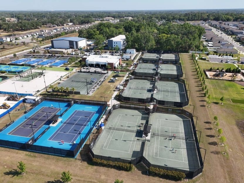 Mouratoglou Academy padel courts