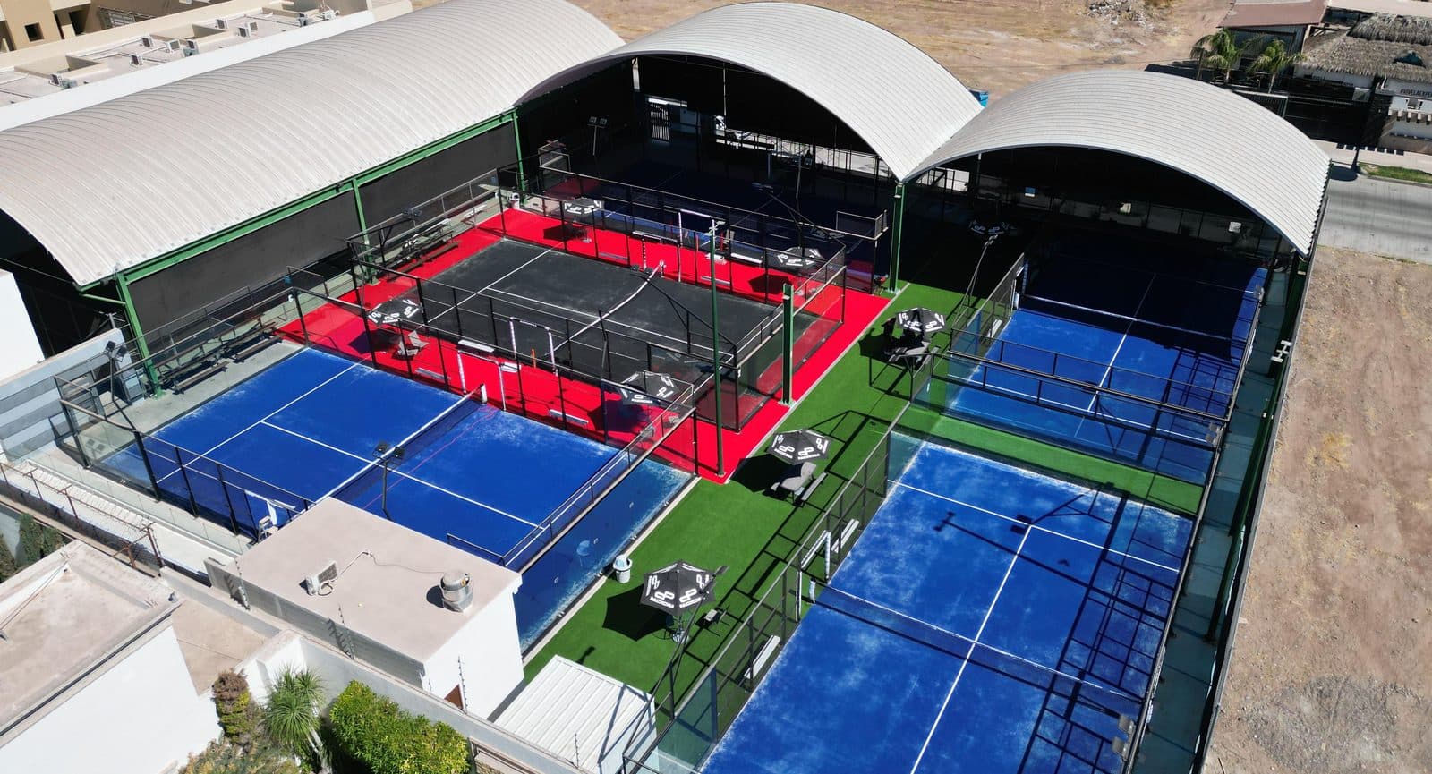 PADDRA PADEL CLUB & ACADEMY padel courts
