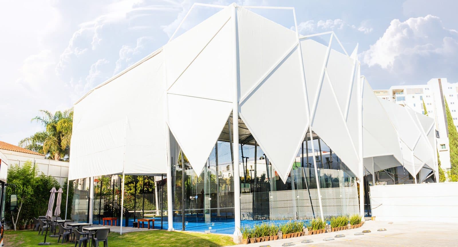 Pádel Cumbres padel courts
