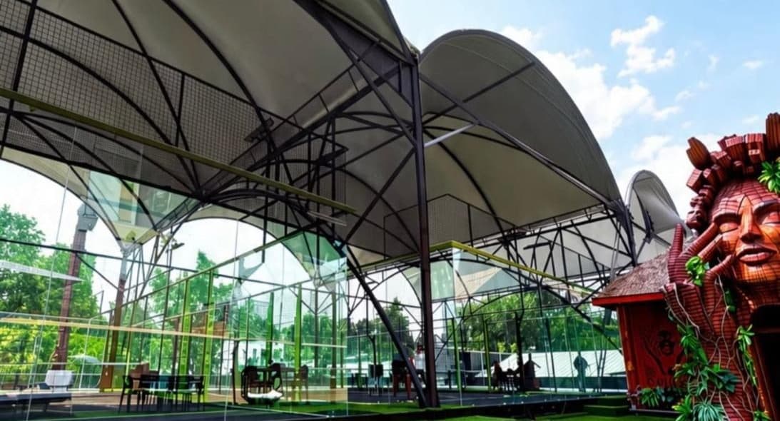 Padel On (UMAAH HAUS) padel courts