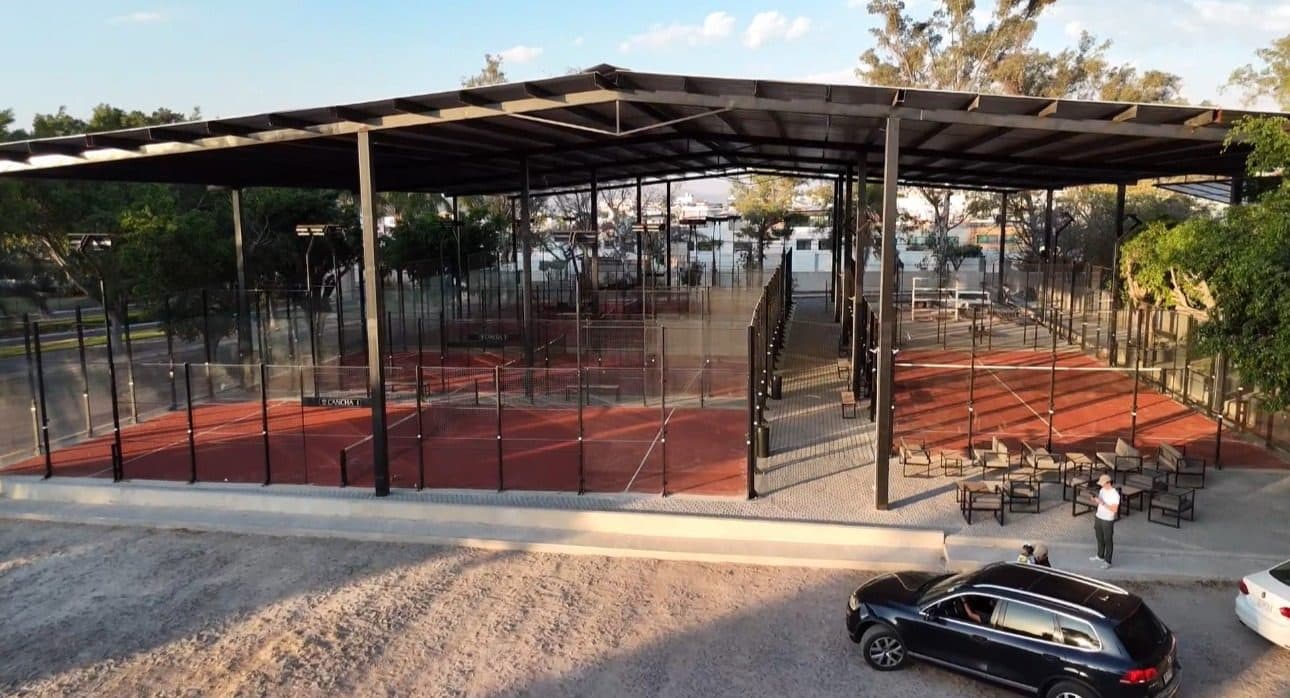 Padel Ranch Indoor Club padel courts