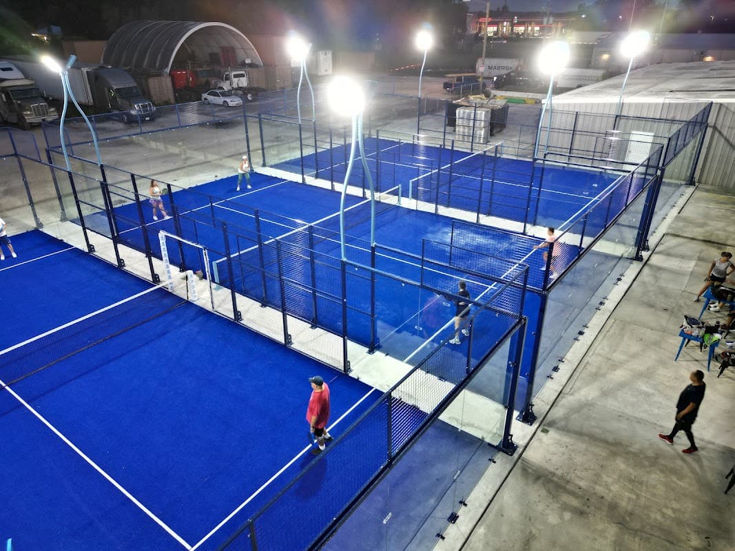 Padel World Play padel courts