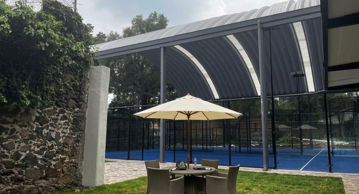 Sendero Pádel Club padel courts