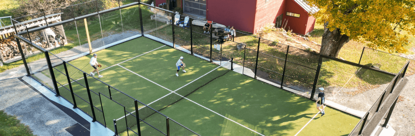 Stowe Racquets padel courts