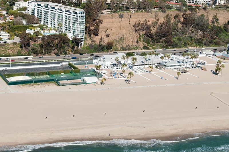 The Beach Club padel courts