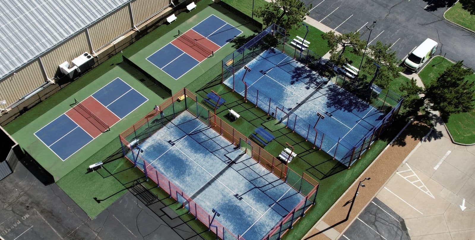The Greens Country Club padel courts