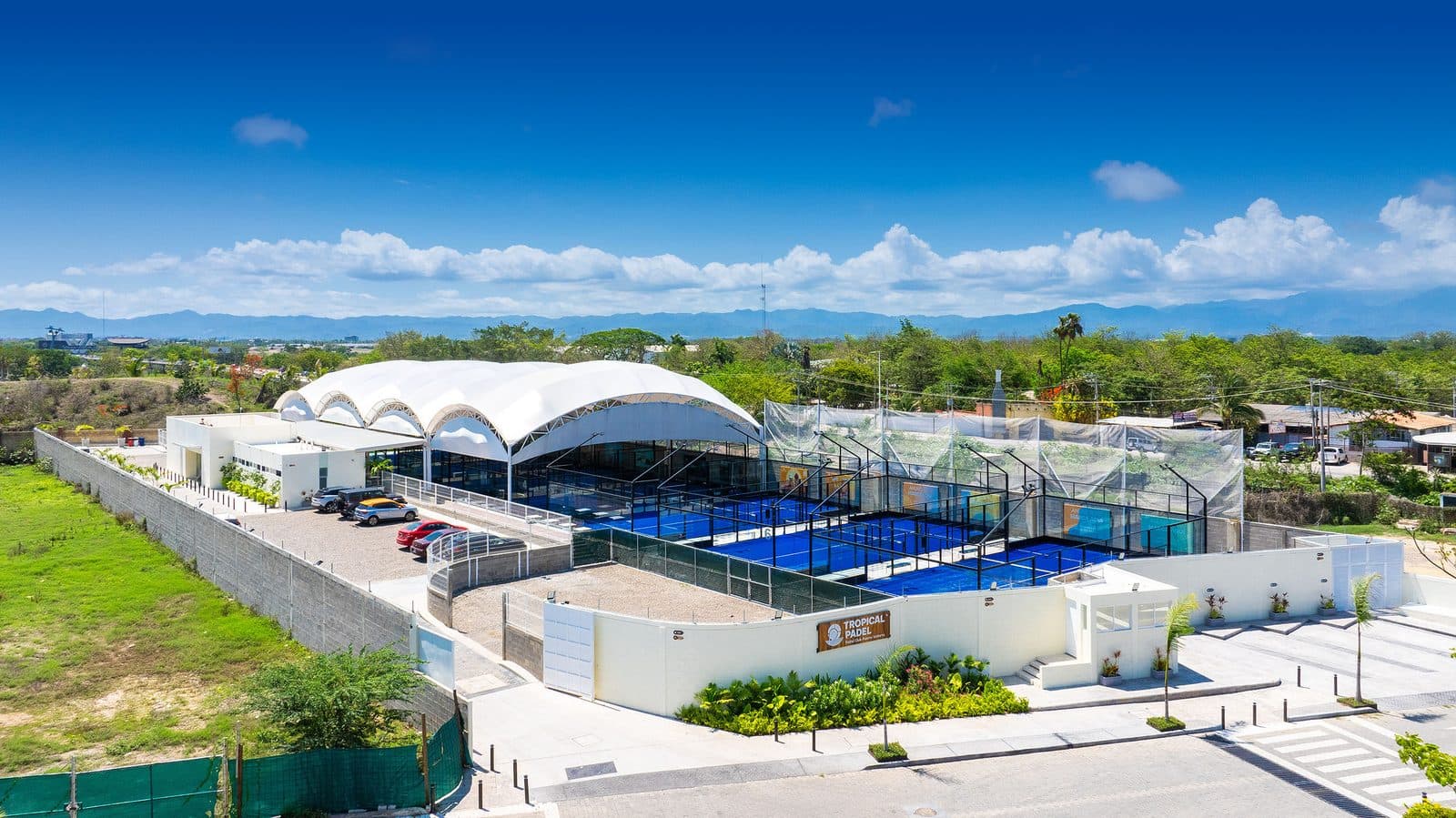 Tropical Padel banner