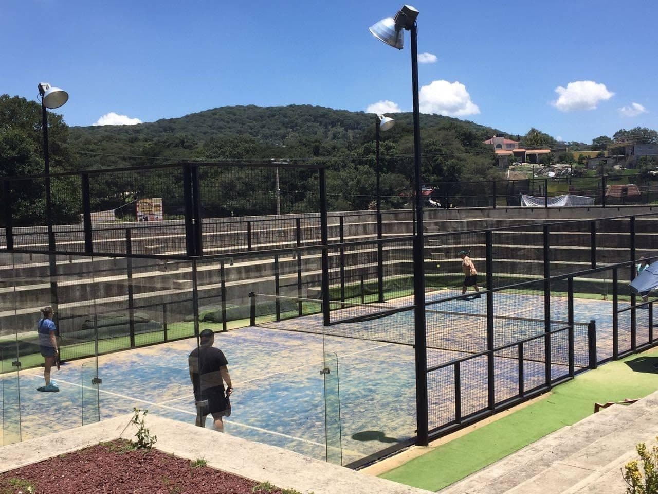 Vairo Padel Club padel courts