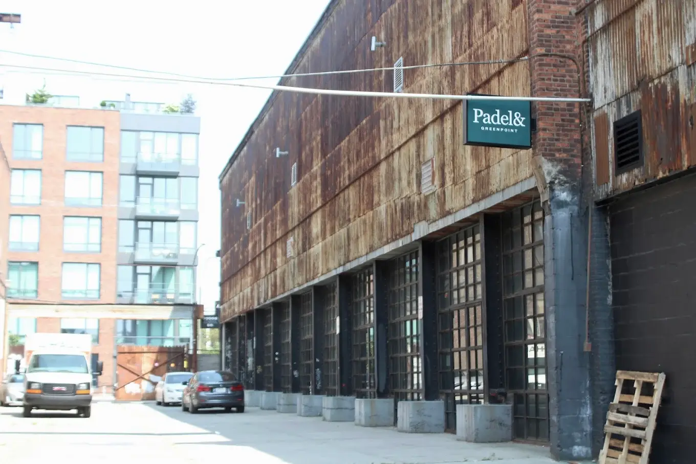 Padel& Greenpoint padel courts