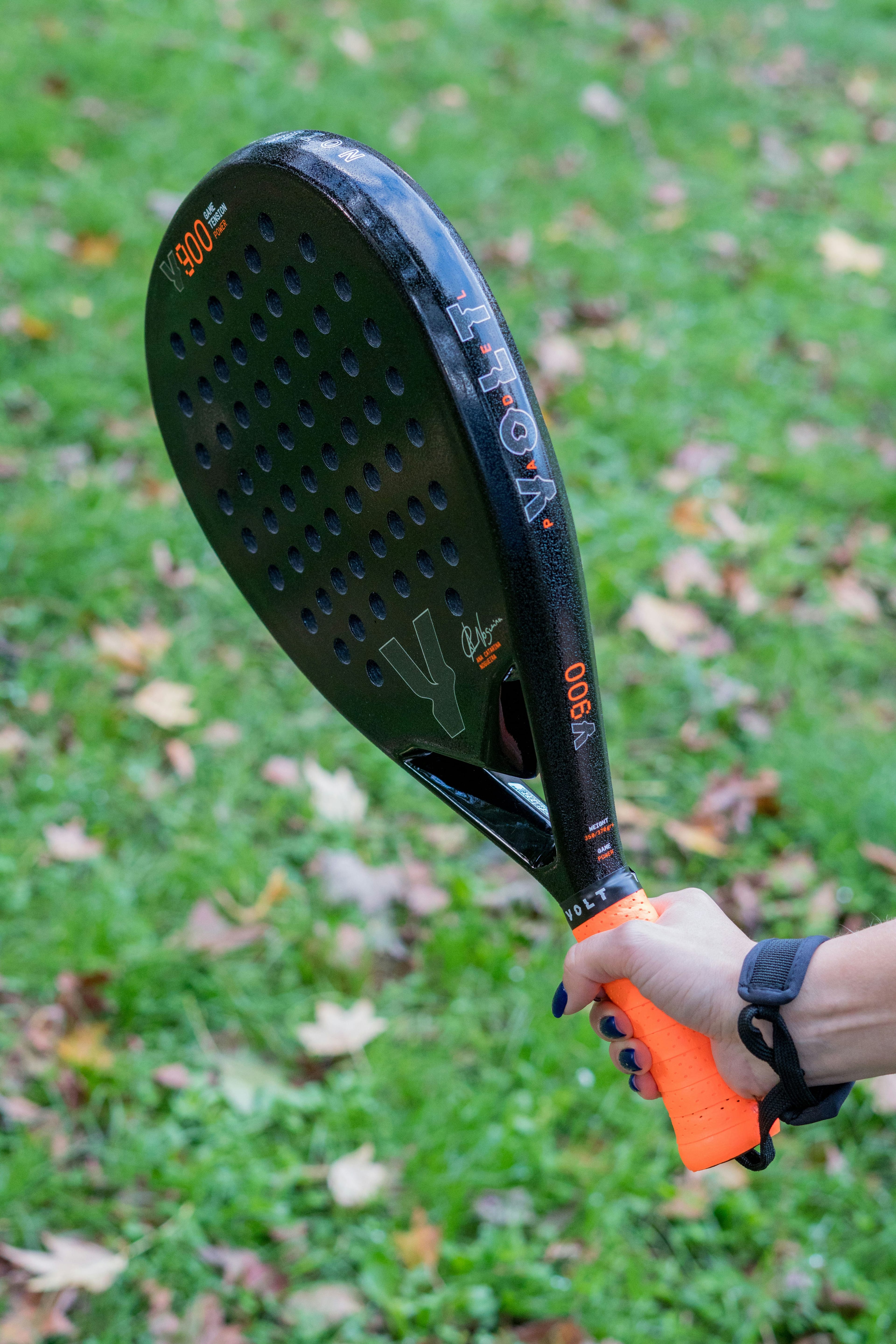 Playing Padel in Hot Weather: A Summer Survival Guide